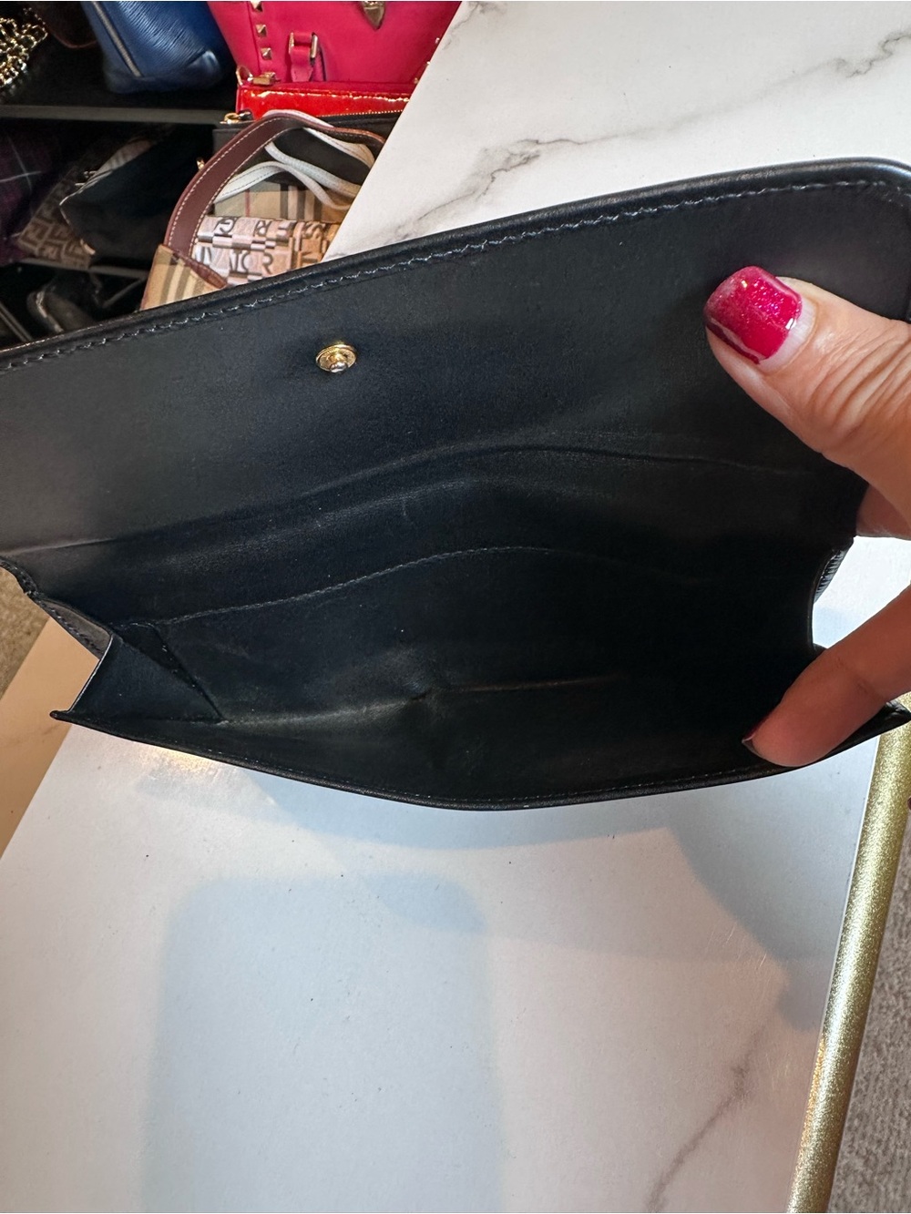 GUCCI Horsebit Gold Hardware
Leather Long Wallet - Picture 6 of 7